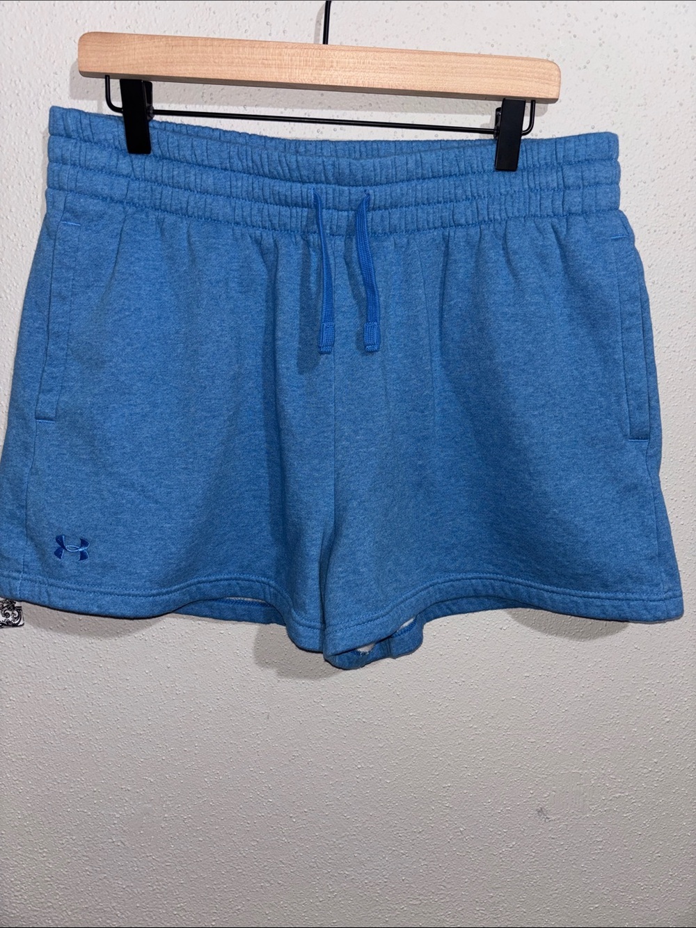 Under Armour Women's Rival Fleece 3.5" Shorts (size X-Large)